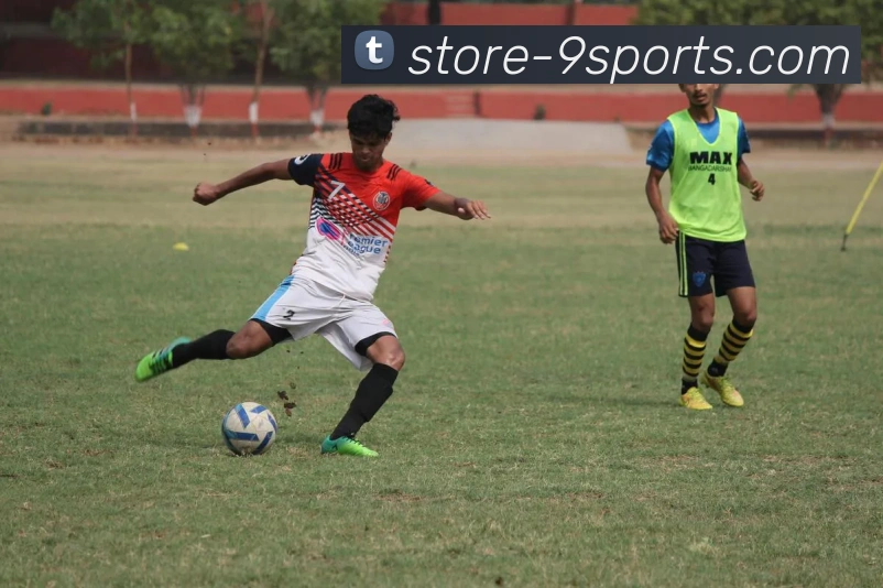 袁野足球记者深入分析中国足球现状与未来发展方向的独特见解